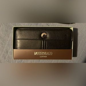 New Stone Mountain wallet